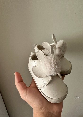 Kız Bebek Beyaz Kürklü İlk Adım Ayakkabısı - Görsel 2