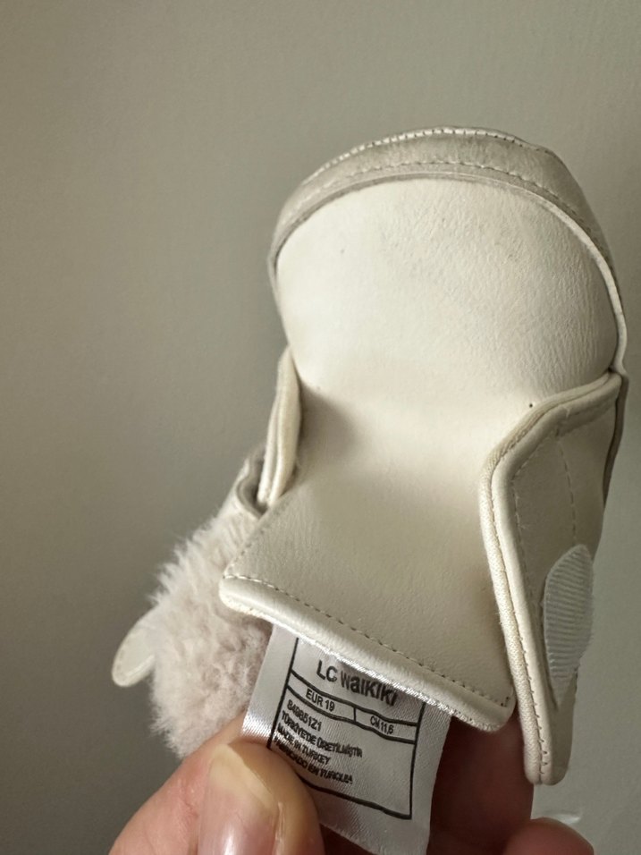 Kız Bebek Beyaz Kürklü İlk Adım Ayakkabısı - Görsel 3