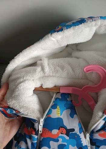 Renkli Bağlama Desenli Bebek Kayak Tulumu - Görsel 3