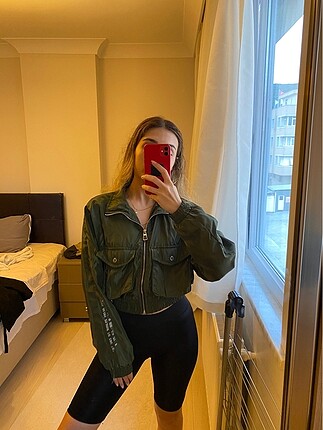 Bershka mont