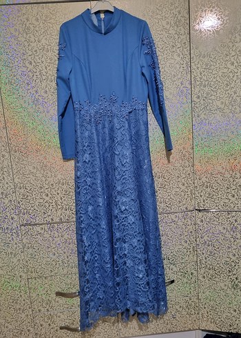 Mavi Uzun Kollu İşlemeli Kadın Abiye Elbise - Görsel 2