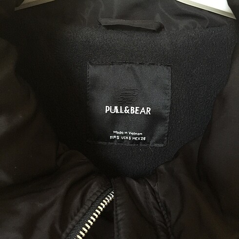 Pull and Bear Pull &Bear Mont