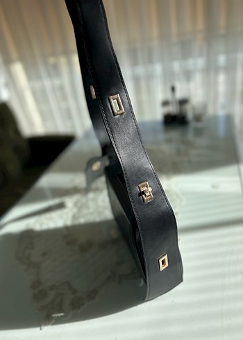 Klasik Siyah Deri Goth Kadın Çanta - Görsel 2