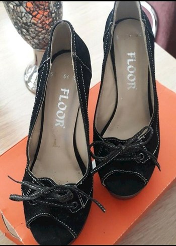 Siyah Bağcıklı Platform Topuklu - Görsel 4