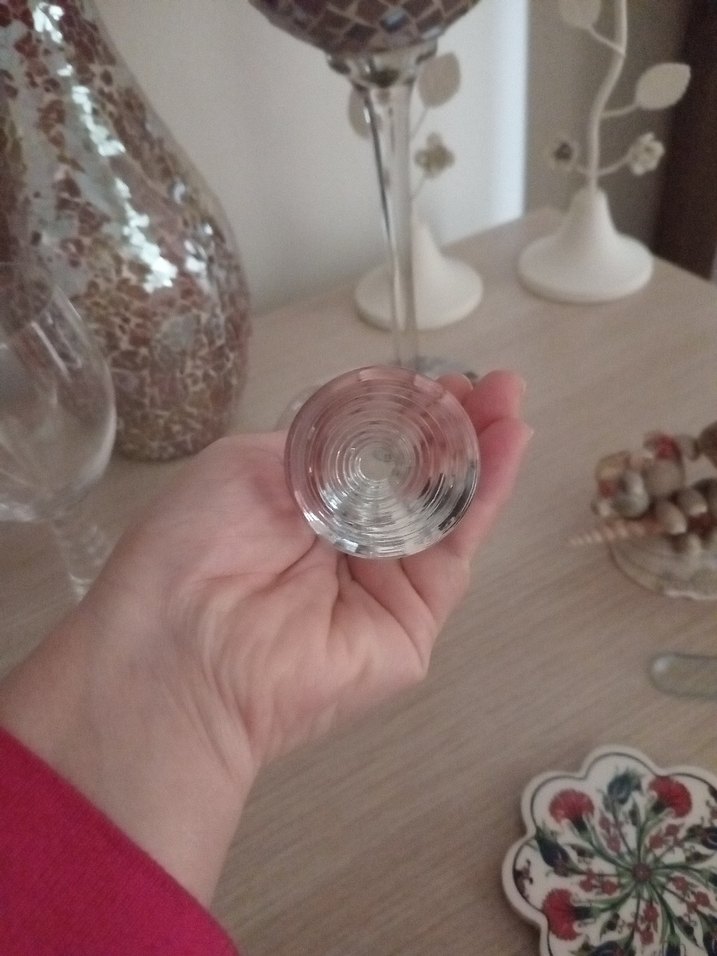 Bej Gri Detaylı İki Kristal Kadeh - Görsel 4