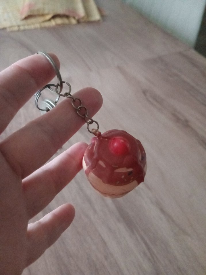 Pembe Püsküllü Kadın Anahtarlık - Görsel 2