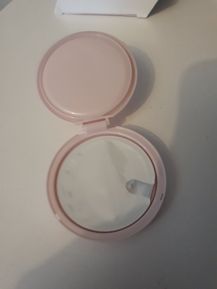 CLIO Mesh Glow Cushion SPF50+ Fondöten - Görsel 3