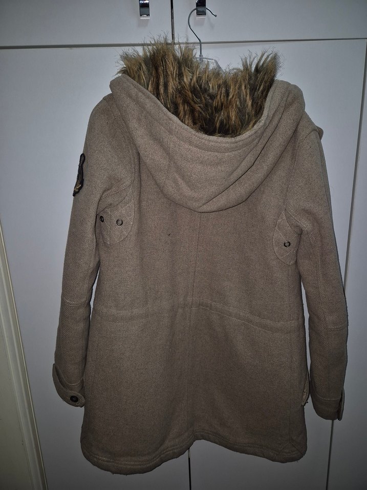 pull and bear mont parka - Görsel 3