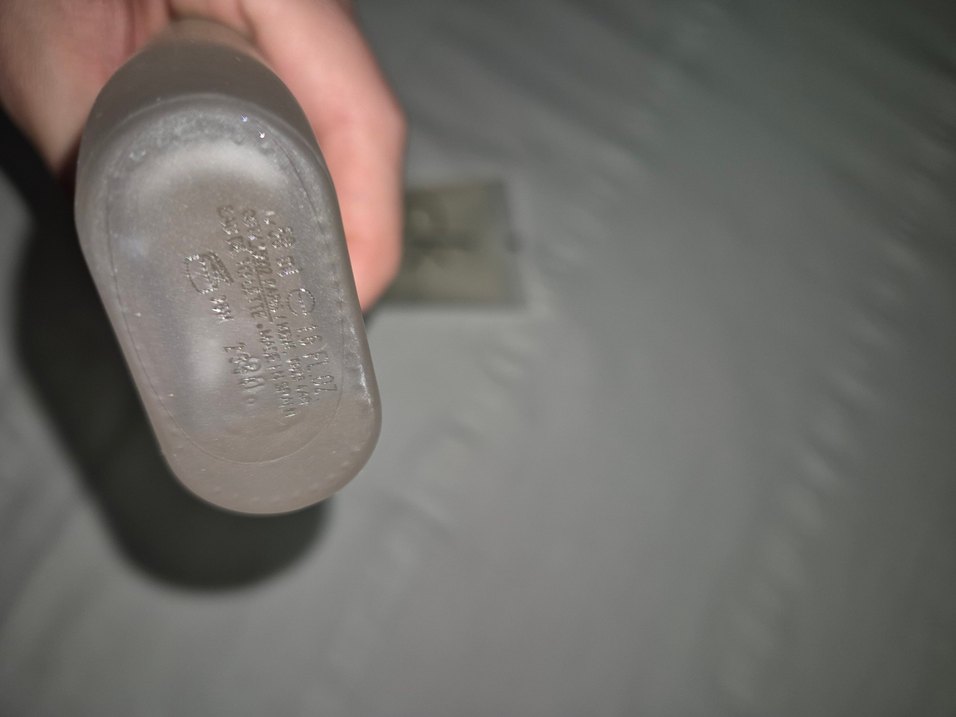 Calvin Klein CK One Parfüm ve Vücut Yıkama jeli - Görsel 3