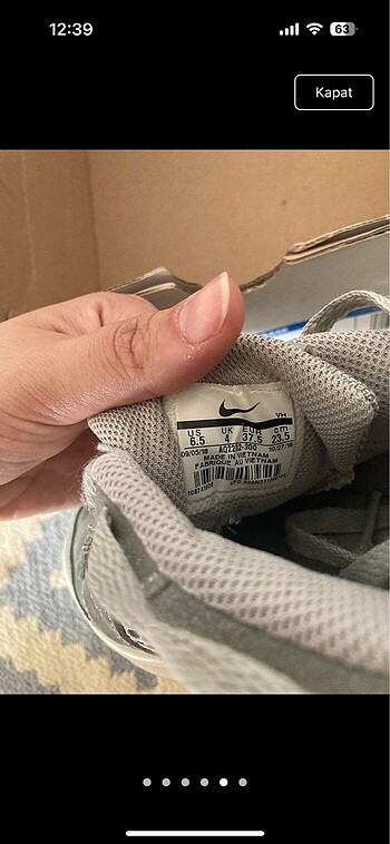 37,5 Beden yeşil Renk Orijinal Nike spor ayakkabı