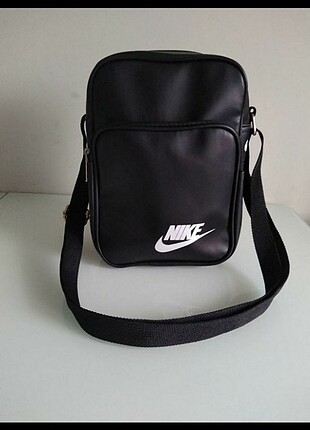 Nike Omuz çantası 
