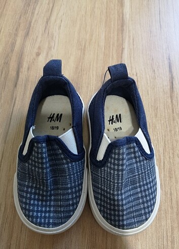 H&M BEBEK AYAKKABISI 
