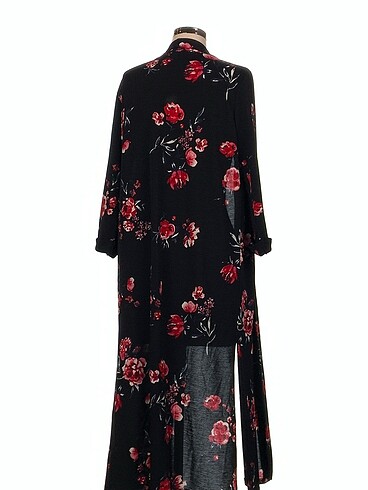 m Beden Vintage Love Ceket %70 İndirimli.