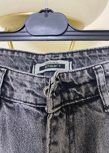 Gri Bağlama Desenli Salaş Mini Kot Şort - Görsel 6