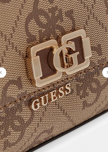 GUESS Kahverengi Parlak Kadın Omuz Çantası - Görsel 2