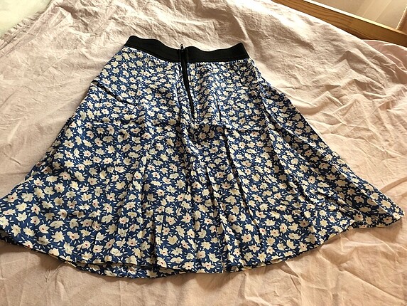 Zara çiçekli kısa etek
