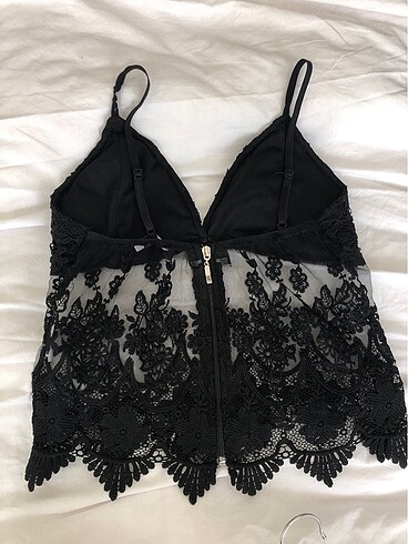 xl Beden siyah dantelli bralet