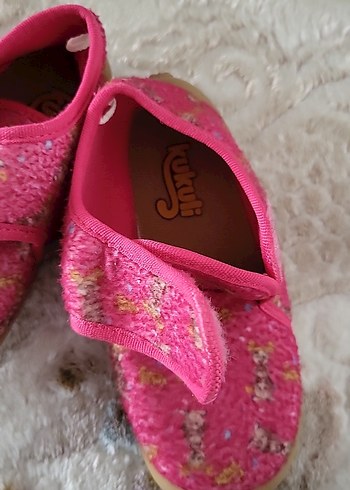 Kız Çocuk Pembe Nakışlı Sıcak Terlik Velcro - Görsel 2