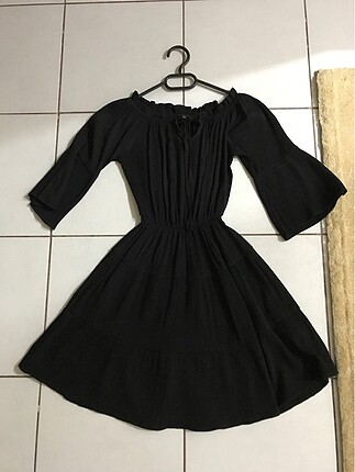 zara model siyah günlük elbise