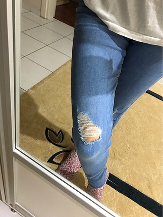 bershka kadın diz detaylı skinny pantolon jean