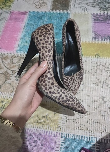 Leopar Stiletto