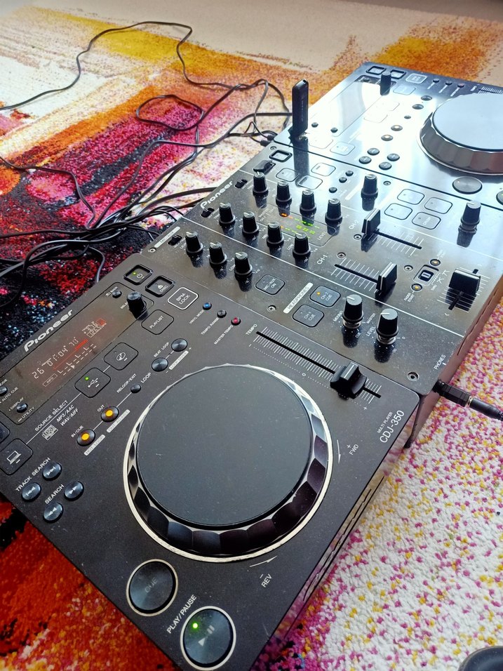 Pioneer DJ Setup Mixer CDJ350 + DJM350 - Görsel 5