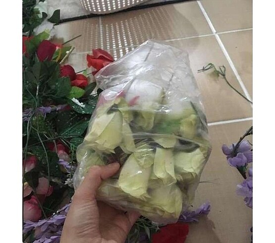  Yapay çiçek