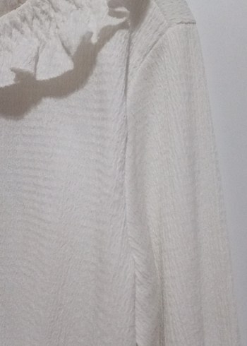 Kız Çocuk Beyaz Keten Fırfırlı Bluz - Görsel 4