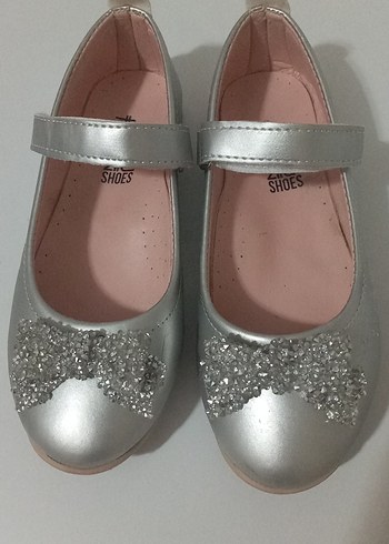 Kız Çocuk Gri Tokalı Babet Ayakkabı - Görsel 3