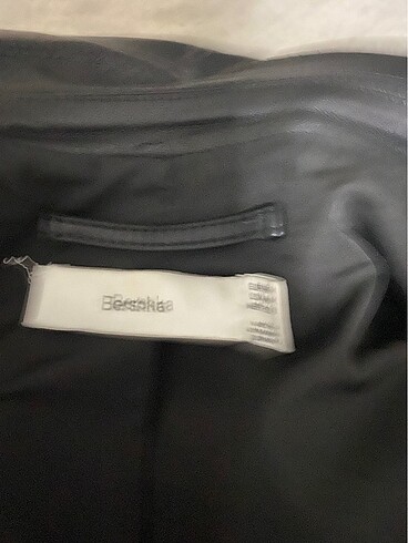 Bershka Yelek