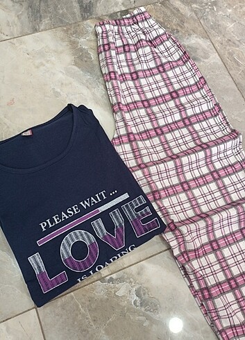 Kısa kol pijama takımı 