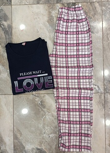 l Beden Kısa kol pijama takımı
