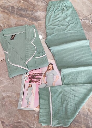 Penti Yazlık pijama takımı düğmeli