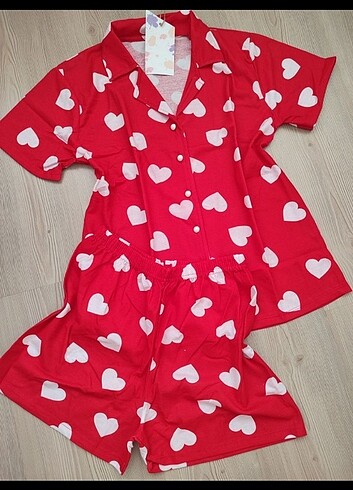 Gömlek yaka pijama takımı 