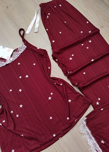 Diğer İp askılı pijama takımı
