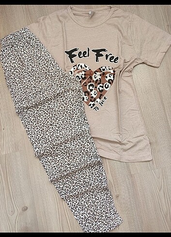 Diğer Kısa kollu pijama takımı