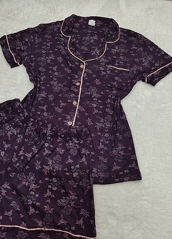 46 Beden mor Renk Şortlu pijama takımı