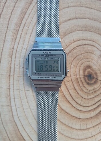 Casio Unisex Retro Kol Saati