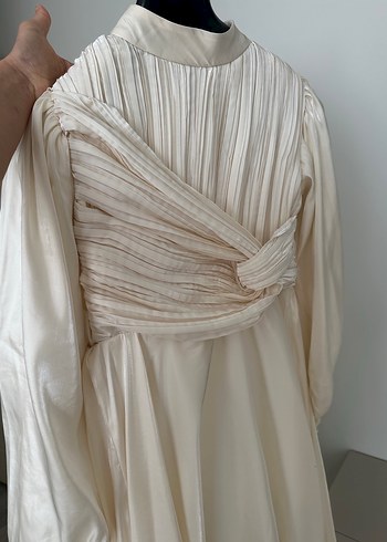 Drapeli Beyaz Uzun nikah söz isteme elbisesi - Görsel 4