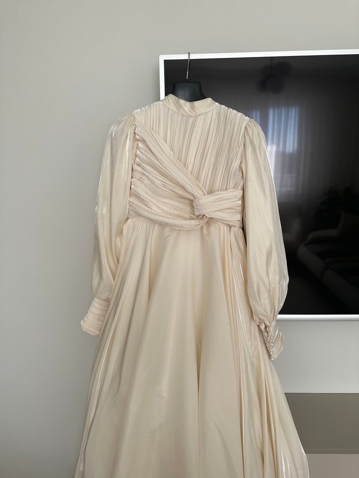 Drapeli Beyaz Uzun nikah söz isteme elbisesi - Görsel 5