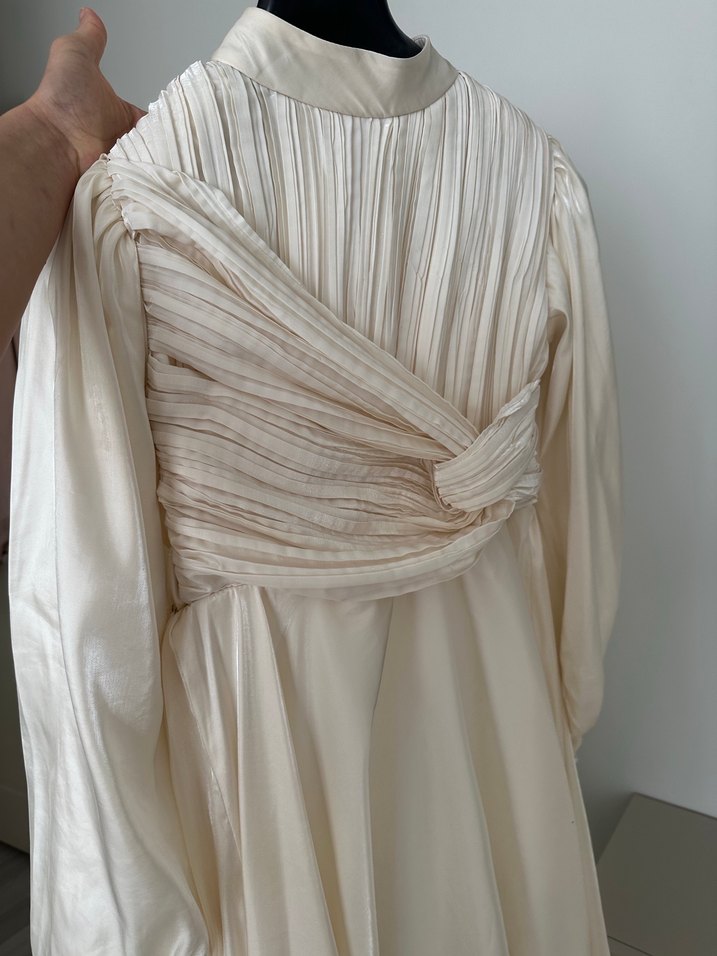 Drapeli Beyaz Uzun nikah söz isteme elbisesi - Görsel 4