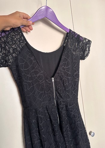 Siyah Dantelli Kısa Kollu Elbise - Görsel 5