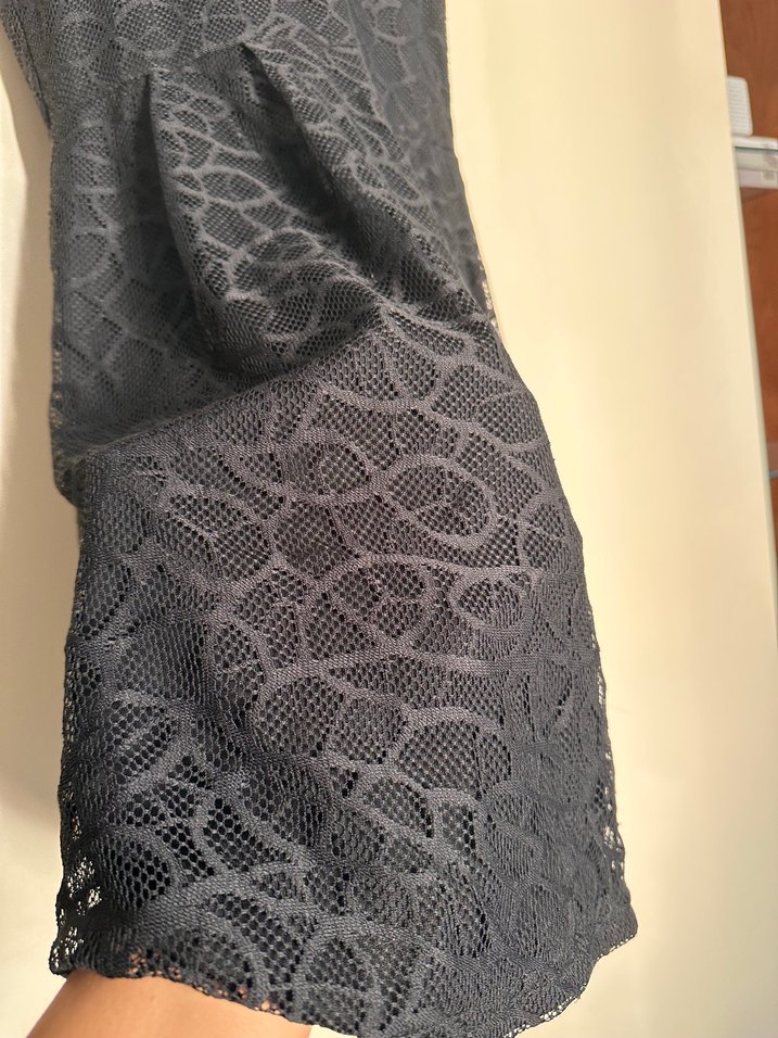 Siyah Dantelli Kısa Kollu Elbise - Görsel 2