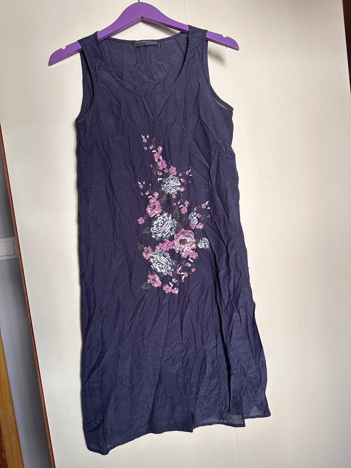 Nakış İşlemeli Mor Kolsuz Midi Elbise - Görsel 3