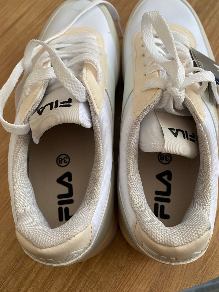 Fila Beyaz Kadın Spor Ayakkabı - Görsel 3