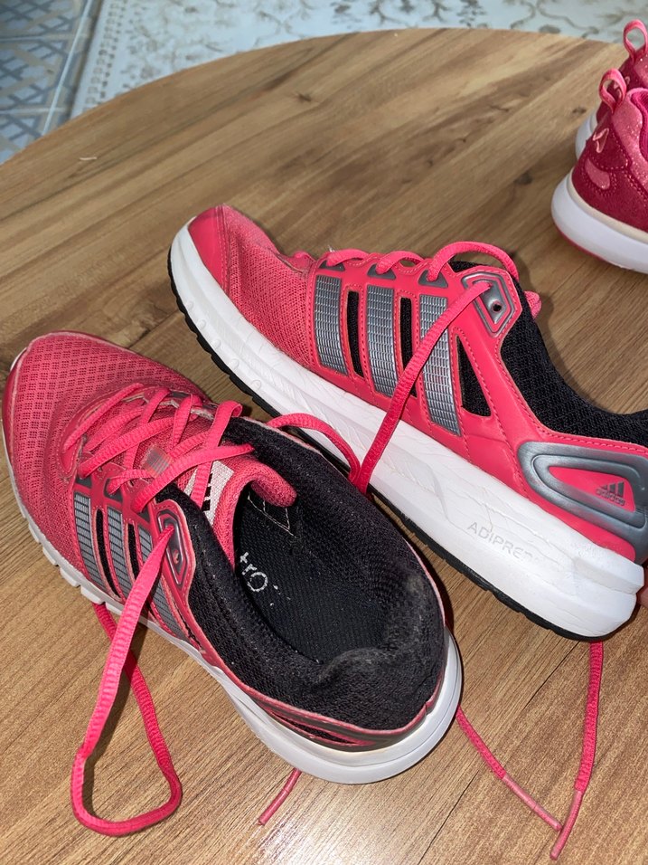 adidas Pembe Elastik Bağcıklı Kadın Spor Ayakkabı - Görsel 3