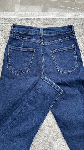 28 Beden lacivert Renk Push up jean