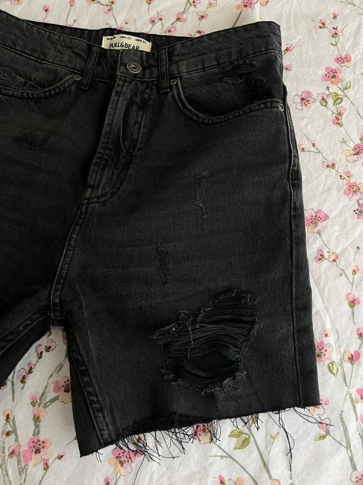 Pull and Bear Şort - Görsel 4