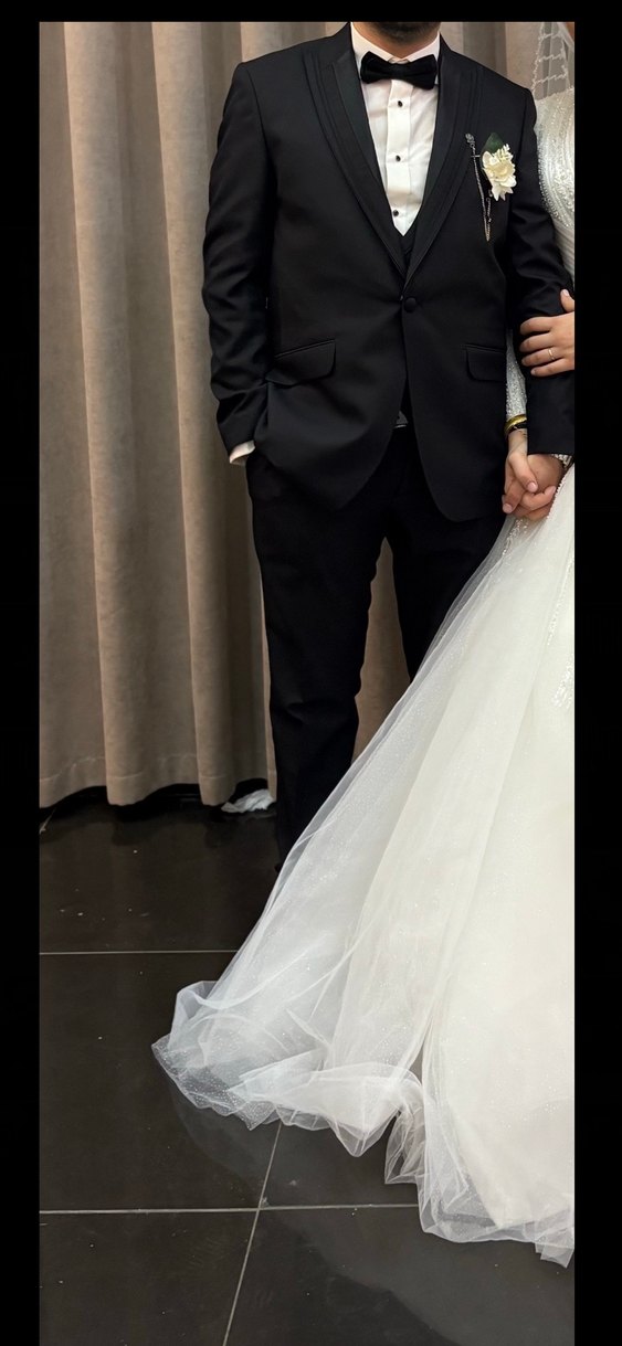 Düğmeli Siyah Erkek Takım Elbise - Görsel 2