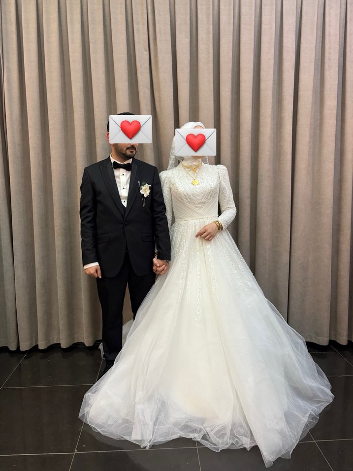 Düğmeli Siyah Erkek Takım Elbise - Görsel 3